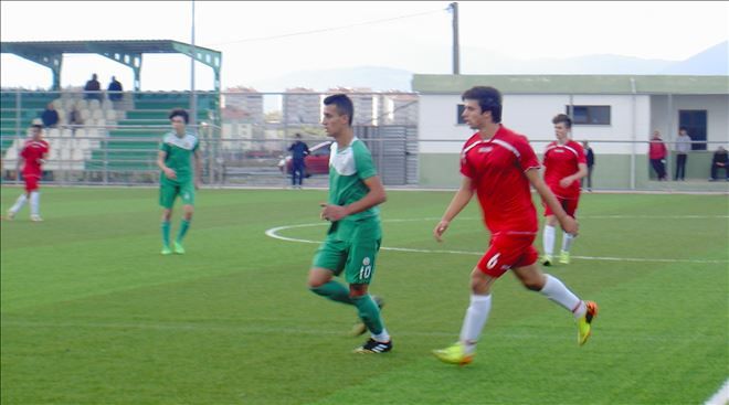 U-19 Lig´de Gönen Belediyespor   2-0  Etispor 