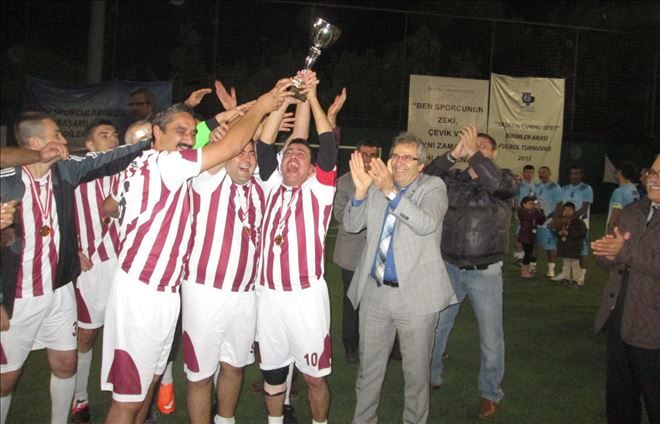 Belediyenin futbol turnuvasını Zabıta Müdürlüğü kazandı