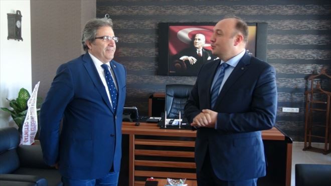 Başkan Dursun Mirza´dan yeni rektöre ziyaret
