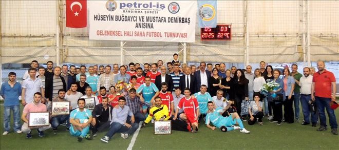Petrol-İş´in halı saha futbol turnuvası sona erdi.