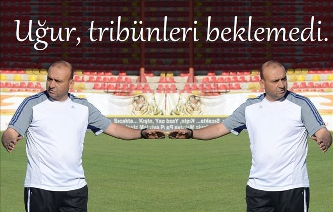 Bandırmaspor Antrenörü Uğur istifa etti.