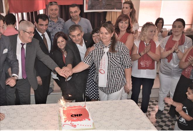 CHP kuruluşunun 95´nci yılını kutladı