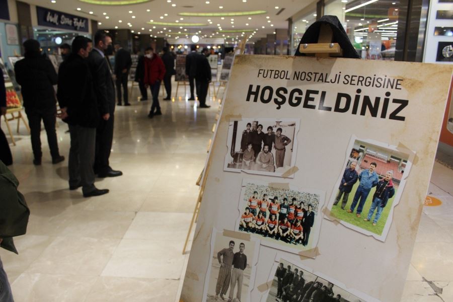 TSYD Üyesi Gazetecilerden Futbol Nostalji Sergisi