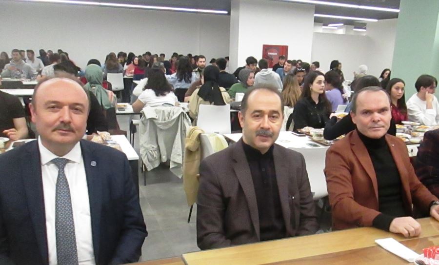 Marmara OSB Başkanı Çay’dan üniversitede iftar yemeği