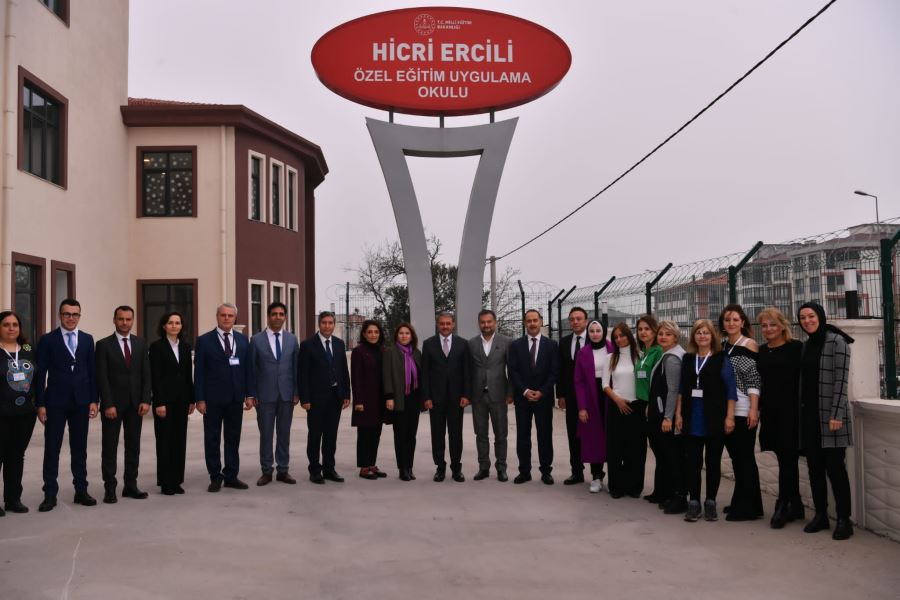 Hicri Ercili Özel Uygulama Okulunu ziyaret etti.