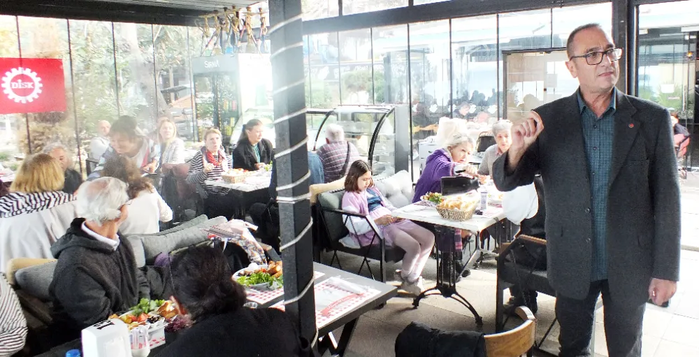 DİSK Emekli-Sen Erdek Temsilciliği birlik ve dayanışma kahvaltısı düzenledi.