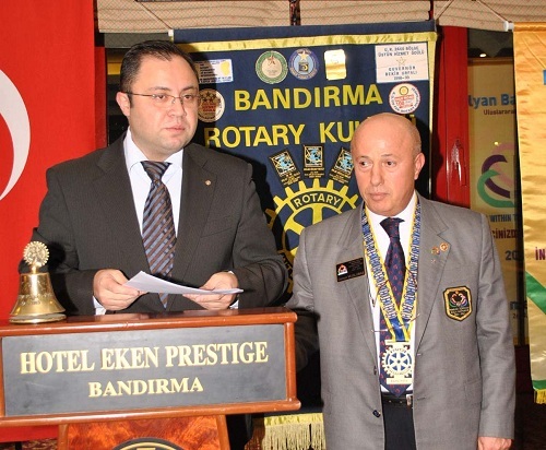 Bandırma Rotary önemli bir toplantıya ev sahipliği yaptı.