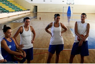Edremit Bayan Basketbol sezonu açtı