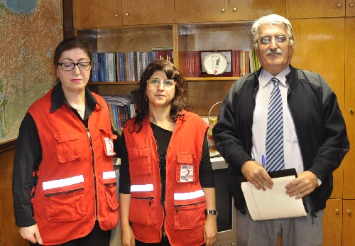 Kızılay Gönüllü üyeleri, Demirhan