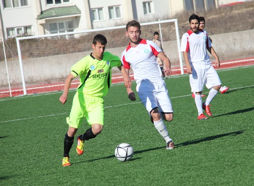 Balıkesir Üniversitesi Futbol`da buluştu