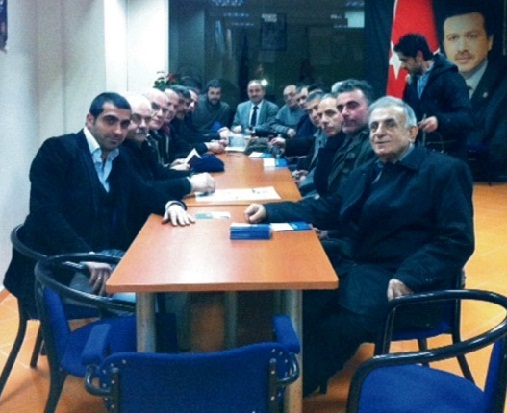 Erdek AK Parti, Onay`ın başkanlığında toplandı