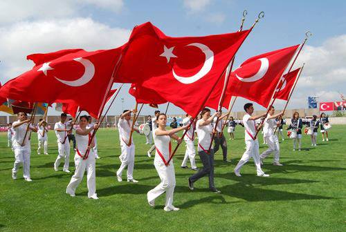 Türk Gençliği Ata`sıyla buluşuyor