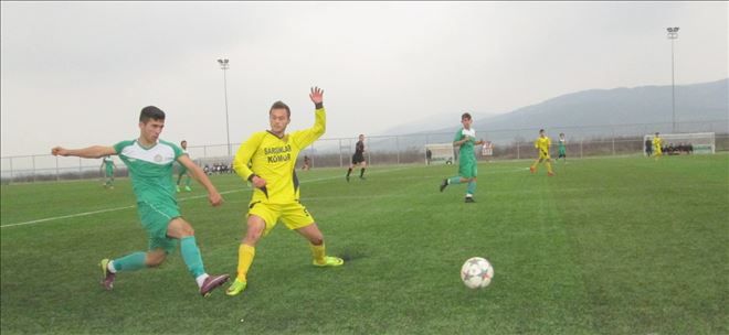 Gönen Belediyespor, Tayfunspor önünde 4 köşe