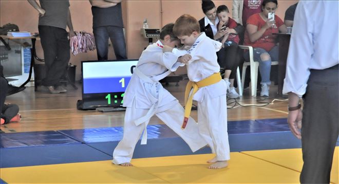 Gönen´de Judo Turnuvası