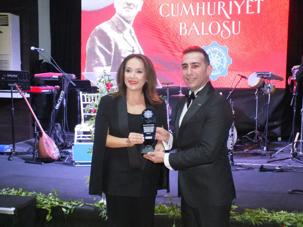 BANGİAD’dan Cumhuriyet balosu