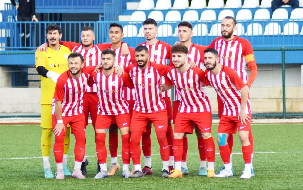 Manisa’da 3 puan kaybeden Etispor zirveden hızla uzaklaştı