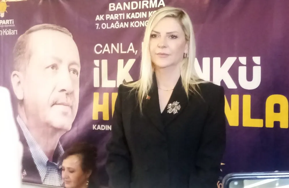 AK Parti Bandırma Kadın Kolları’nda kongre