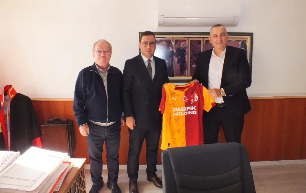 Bandırma Galatasaray Taraftarlar Derneği’nden Başsavcı Kurt’a Hoş Geldin Ziyareti