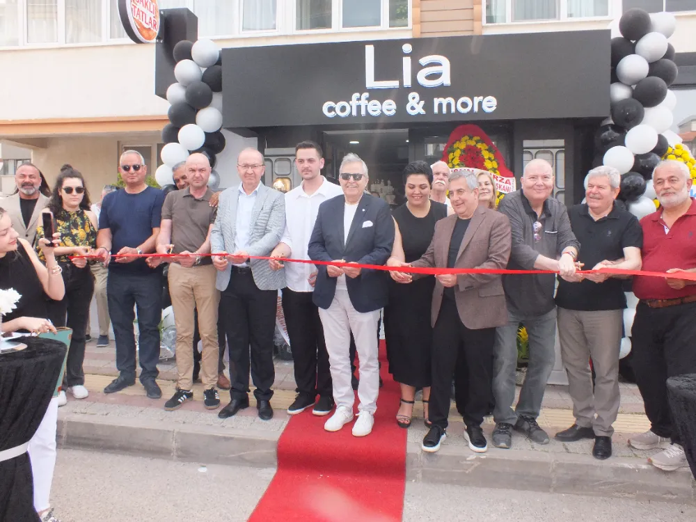 Lia coffee & more açıldı