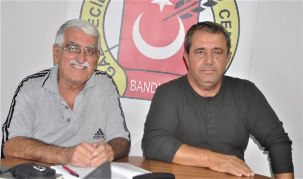 Erdekli Adnan Serin, tarımı değerlendirdi  “Ülkemizdeki tarım toprakları sürekli bozuluyor”