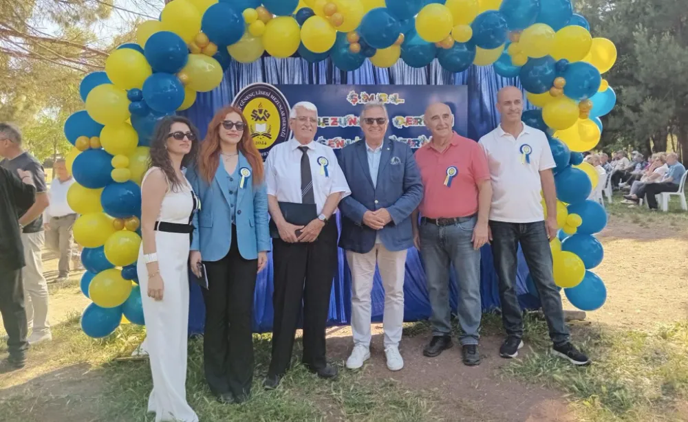 ŞMG Lisesi Mezunlar Şenliği’nde duygulu saatler