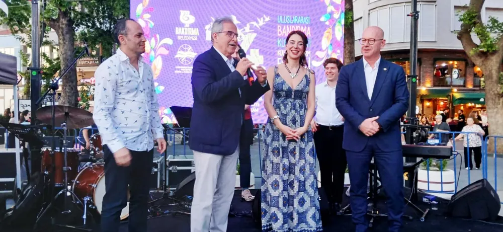 Festivalde caz konseri