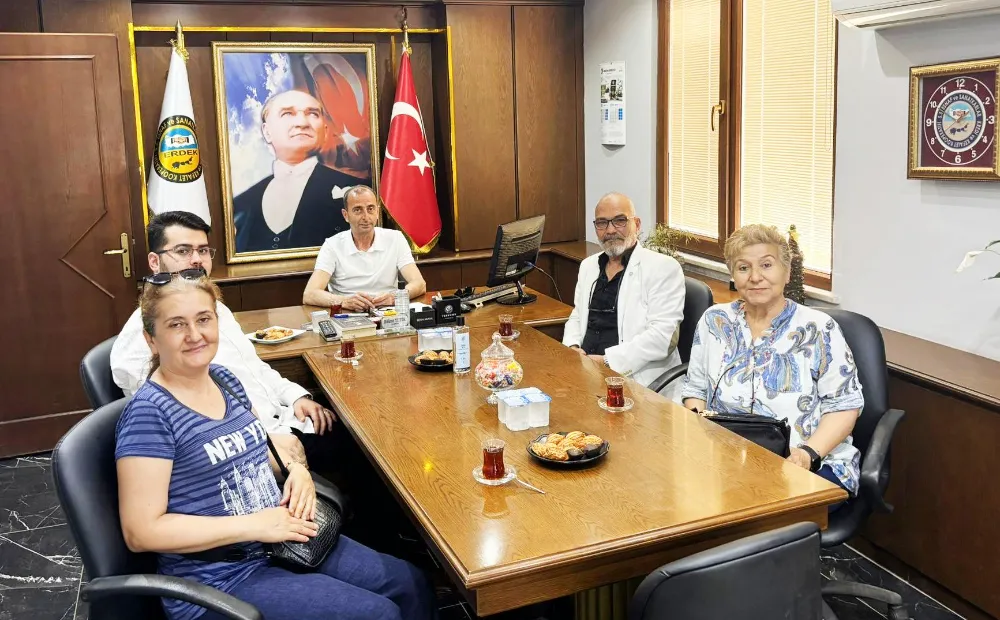 İYİ’LER HAREKETİ KUTLAMA ZİYARETİNDE