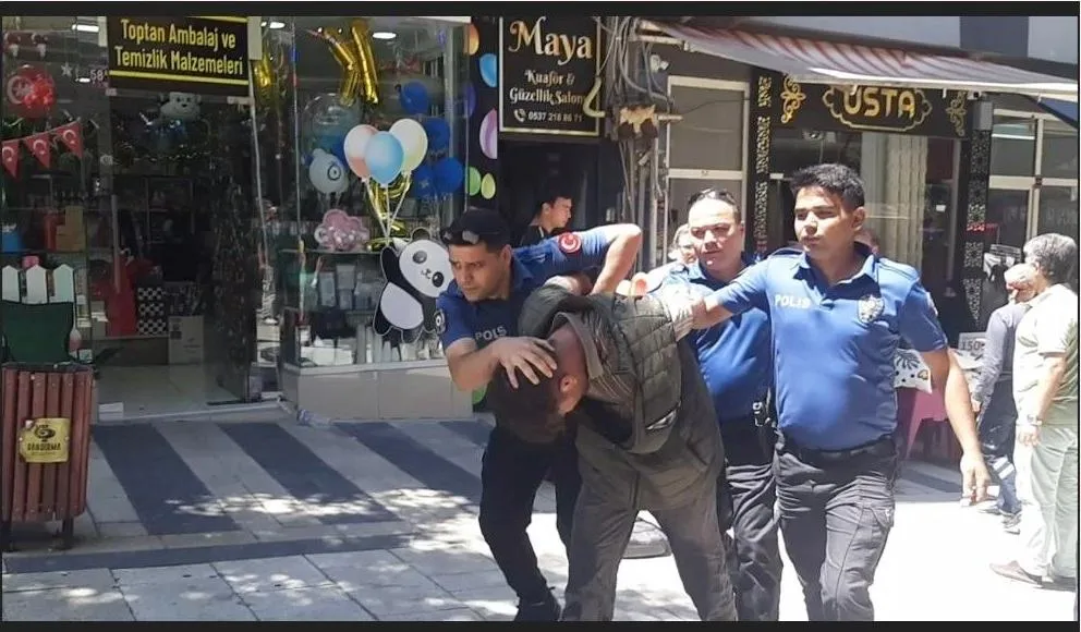 Bandırma esnafı şiddete karşı