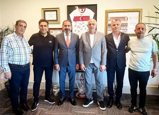 1.Lig’den 5 takım küme düşecek