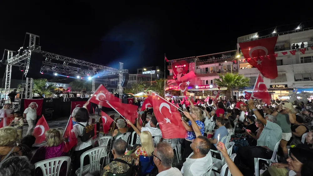 Avşa Adası’nda 30 Ağustos Zafer Bayramı Coşkusu