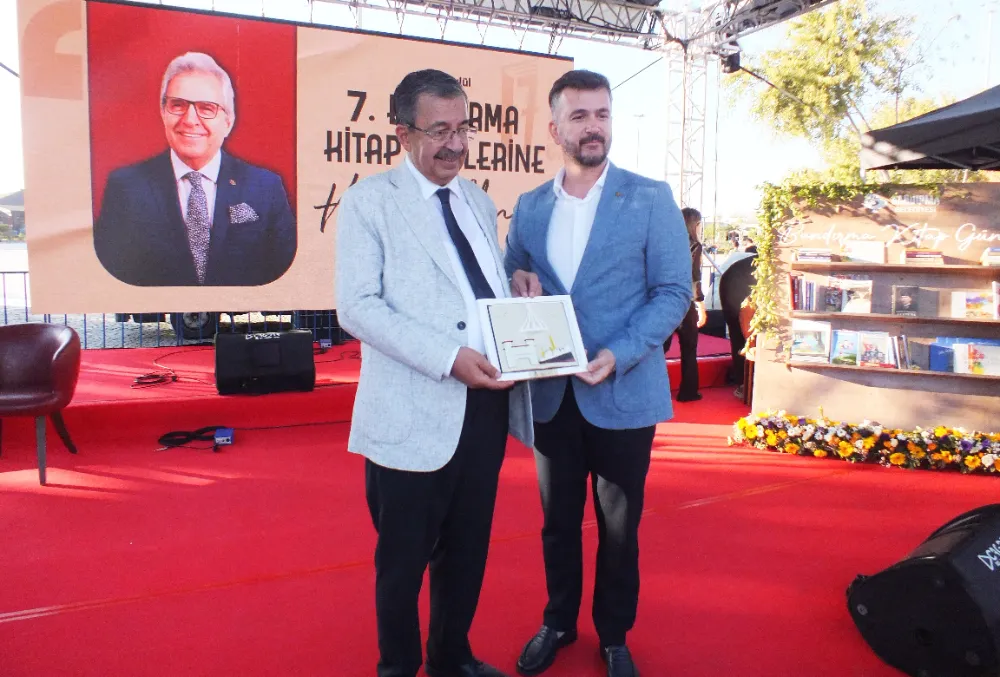 Hayati İnanç, Bandırma’daydı