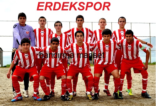 U-19 Gençler`de Erdekspor kupasına kavuştu