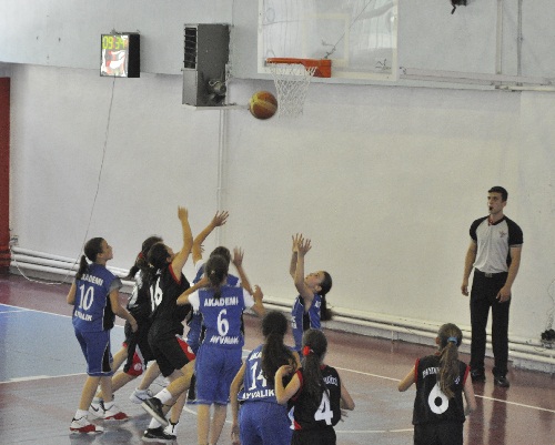 Basketbol`de üzüldük