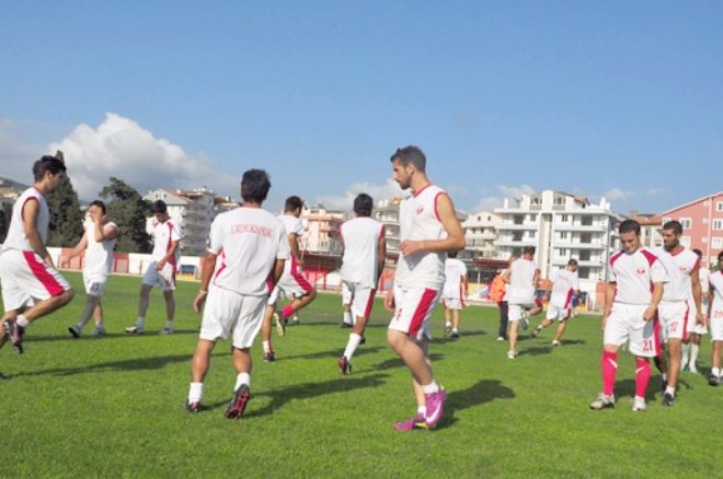 Erdekspor sezon hazırlıklarına başlıyor