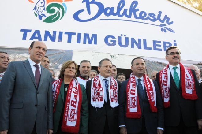 Tanıtım günleri sürüyor