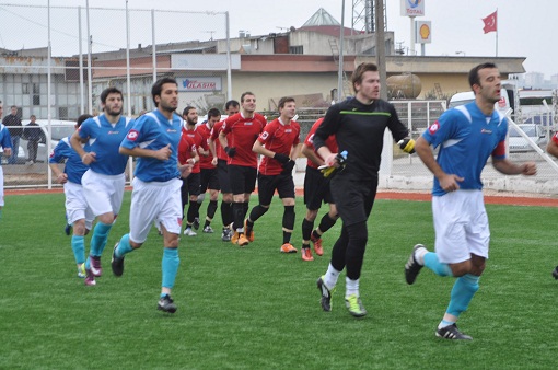 Tayfunspor Arayı Açıyor.